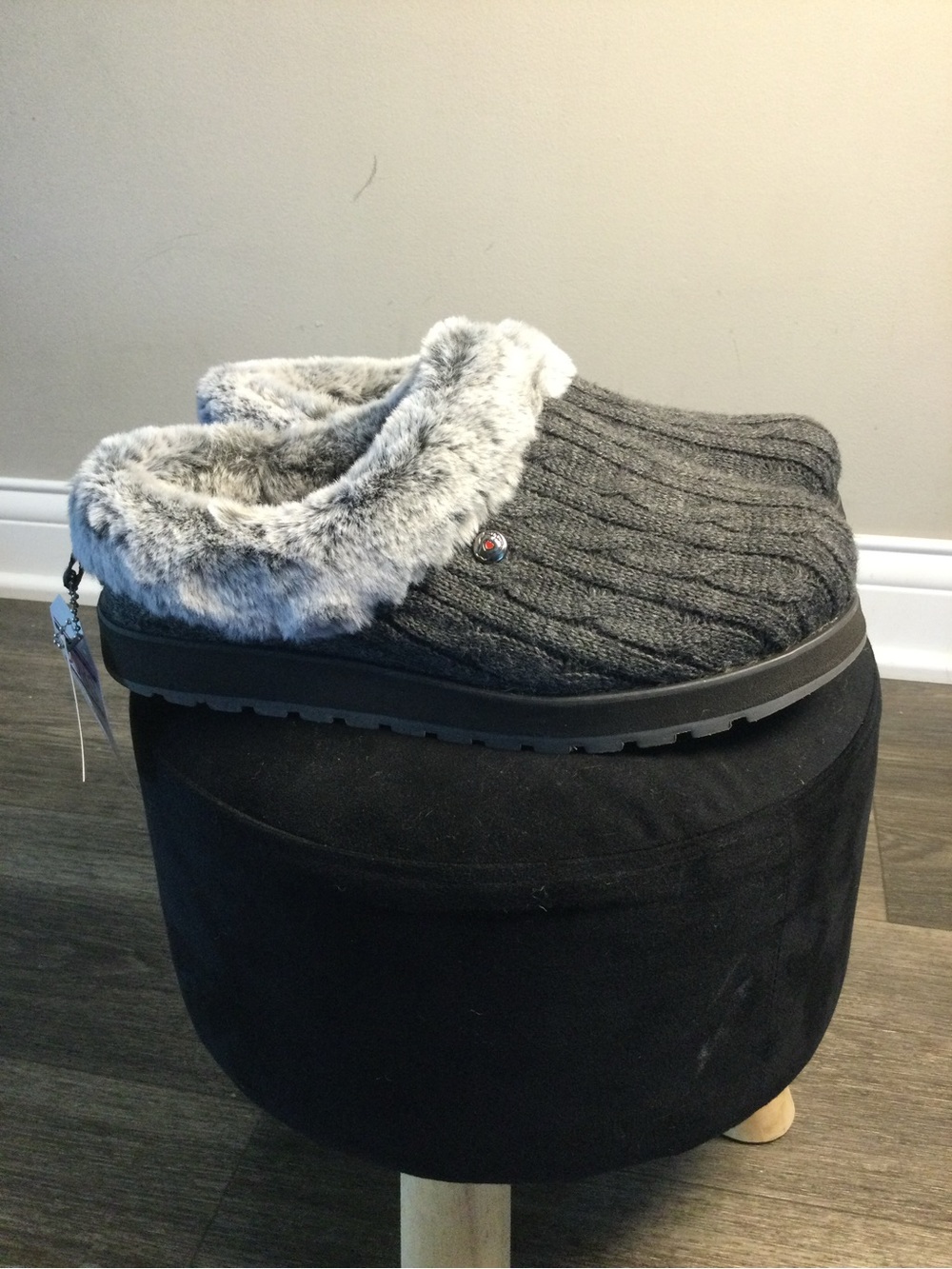 Skechers BOBS Gray Faux Fur Memory Foam Slippers